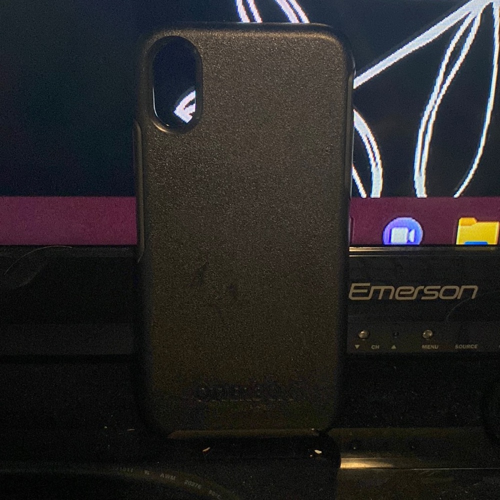 Otter box iPhone XS case